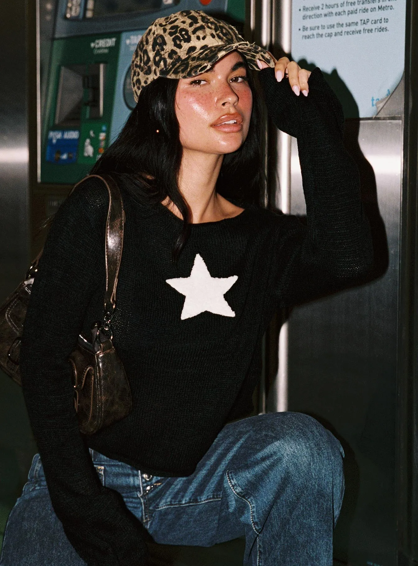 Big Star Knit Sweater Black