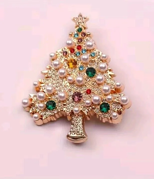 Luxurious Rhinestone Christmas Tree Brooch