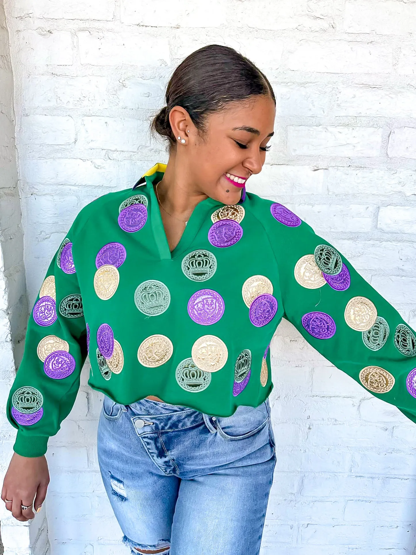 Queen Of Sparkles Green Doubloons Collar Sweatshirt