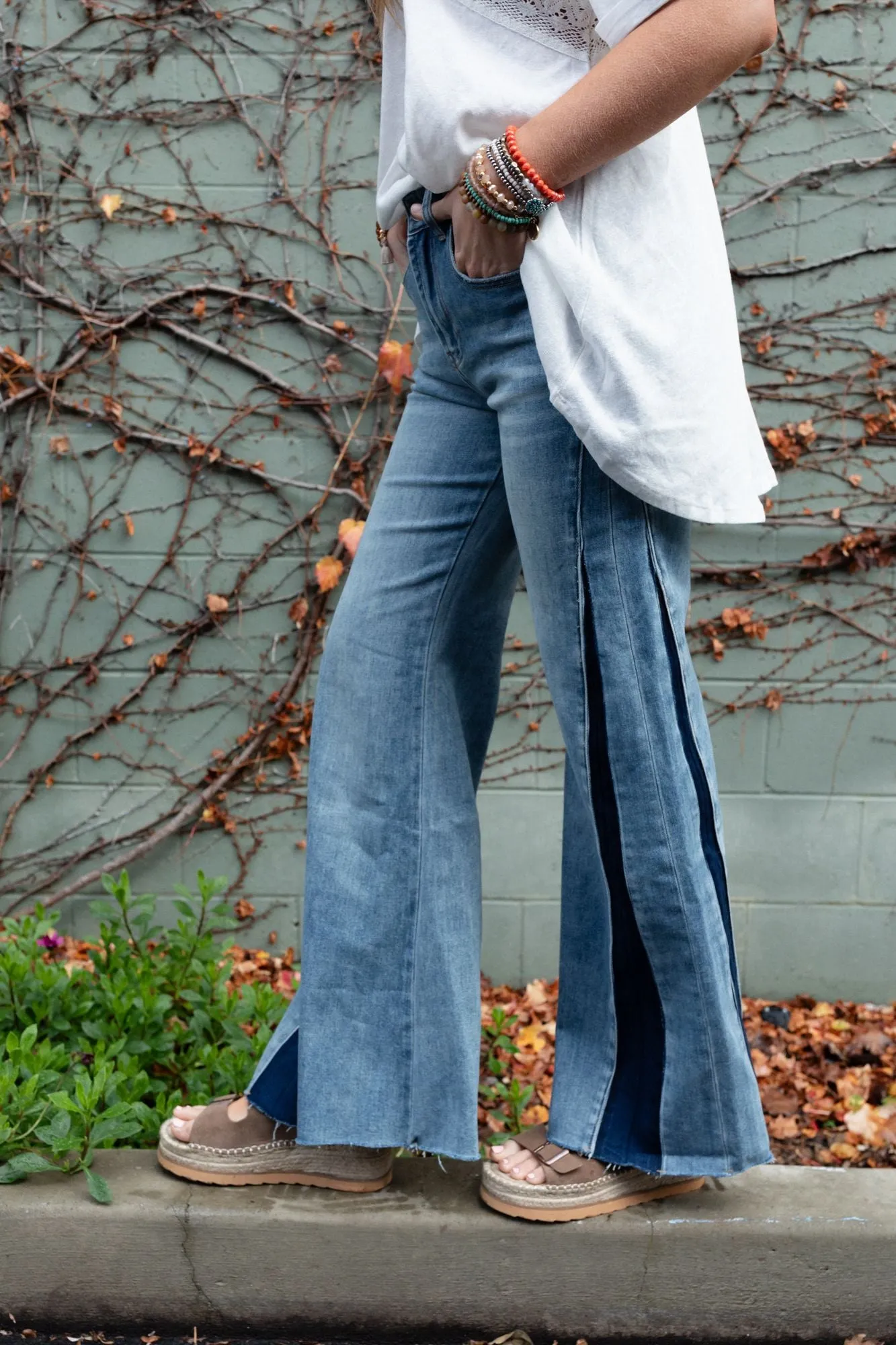 Retro Revival Wide Flare Jeans - Blue