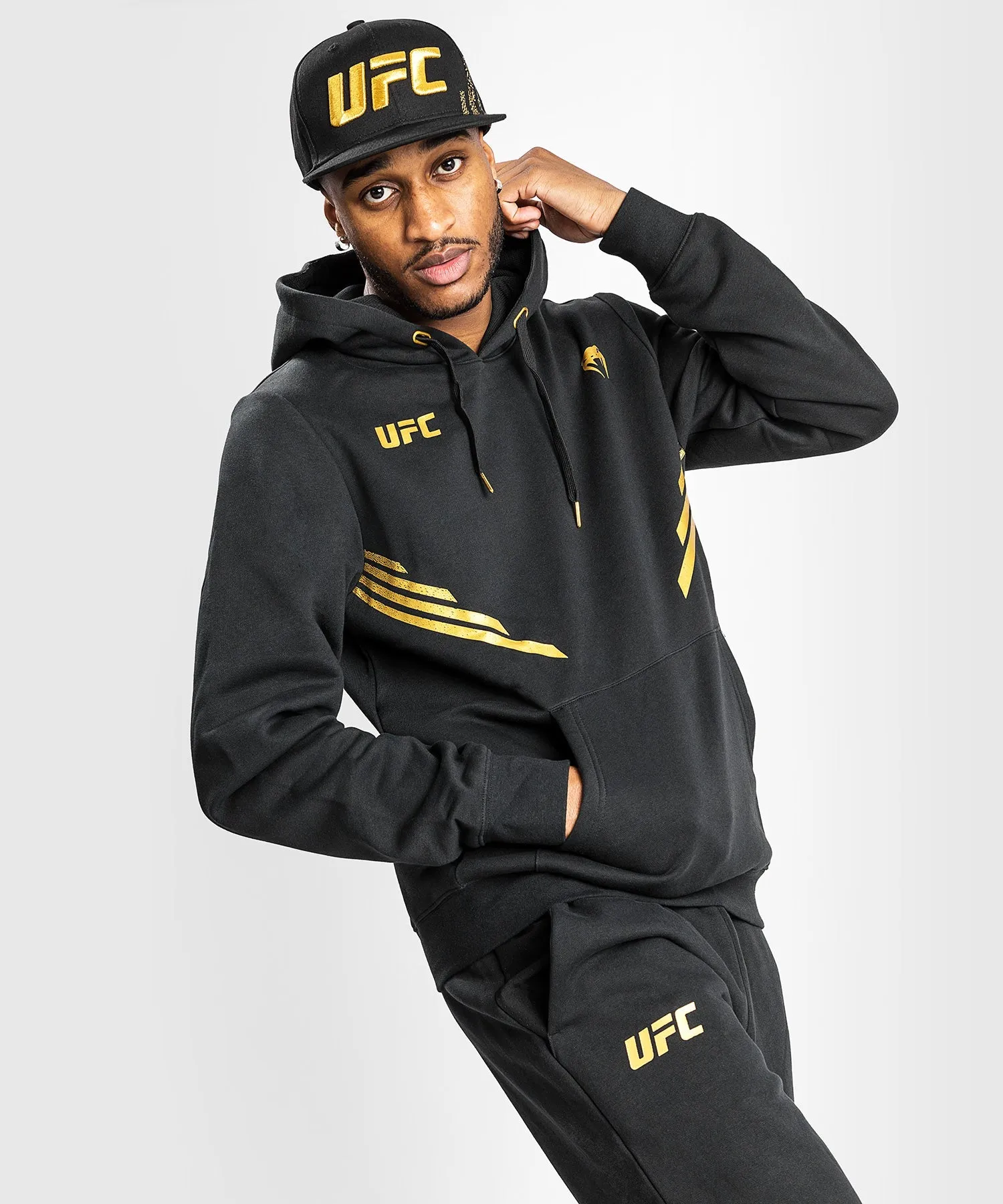 UFC Venum Replica Men's Hoodie - Champion