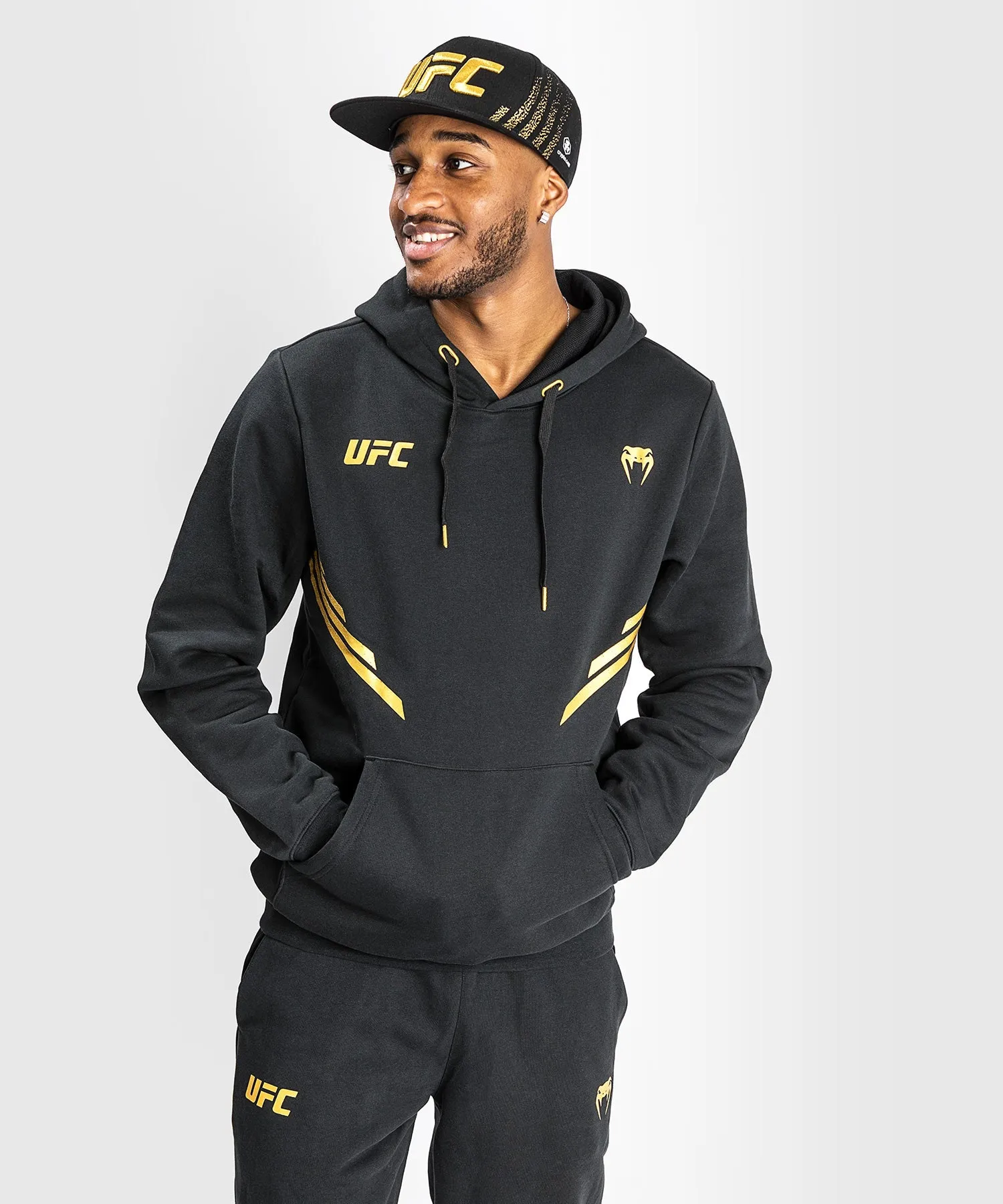 UFC Venum Replica Men's Hoodie - Champion